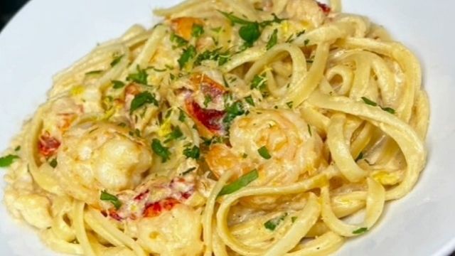 Recipe Lobster And Mushroom With Pasta 
