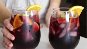 4 Similar Carrabba's Blackberry Sangria Recipe With Red Wine, Mint, Hibiscus-Lavender And White Rum