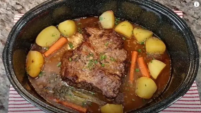 Similar Golden Corral Crock Pot Roast Recipe With Gravy