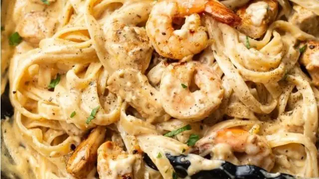 Outback Steakhouse's Queensland Chicken And Shrimp Recipe