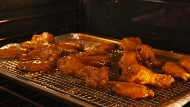 Chicken Wings Recipe With Valentina Hot Sauce