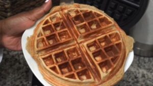 4 Best Herbalife Waffle Recipe (Protein, Baked Goods, Banana, And Chocolate)