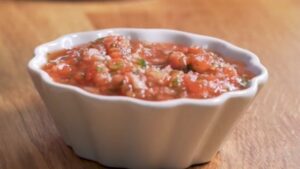 2 Popular Chuy's Salsa Recipe (Fresca And White Ranch Salsa)