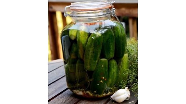 Homemade Moonshine Pickles Recipe With Dill