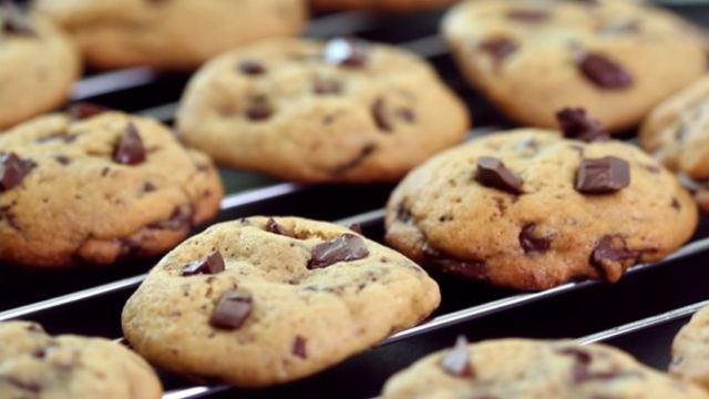 Copycat Insomnia Chocolate Chunk Cookie Recipe