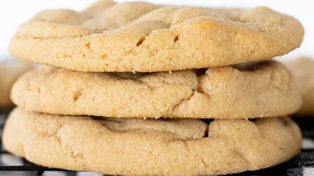 Copycat Insomnia Peanut Butter Chip Cookie Recipe