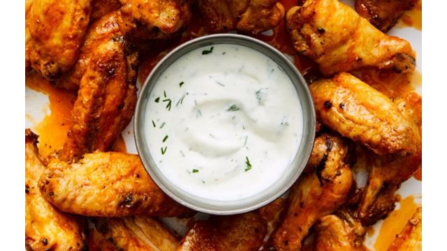Blue Cheese Dressing For Wingstop Hot Honey Wings As A Side