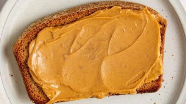 Toast With Peanut Butter For Herbalife Butterfinger Shake